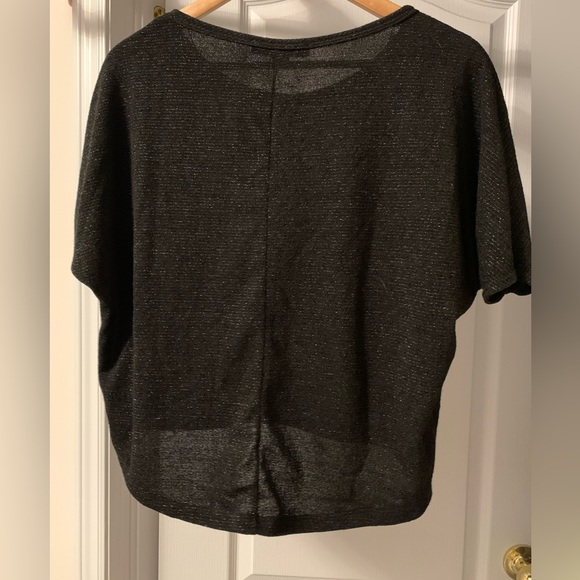 Forever 21 Short Sleeve Top in Black - Size Small - Picture 5 of 5
